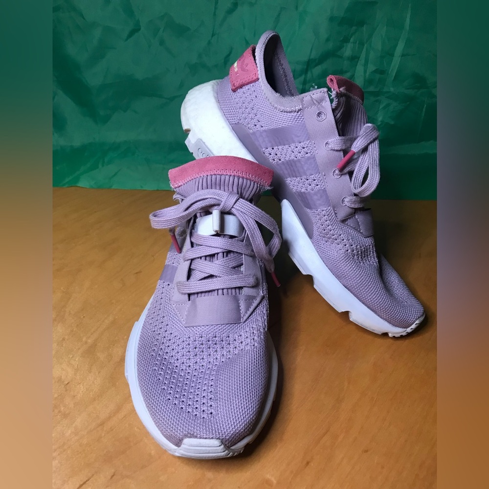 Adidas Women’s Running Sneaker Pods S 3.1 Size 7
